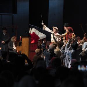 Un voyage dans le temps pour les 175 ans de la Constitution : une pièce de théâtre musicale a plongé les invités dans l'année 1848.