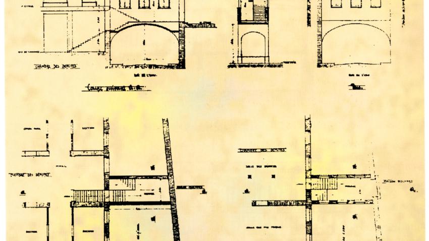 Plans d'aggrandissement de la Chambre avec  passerelle