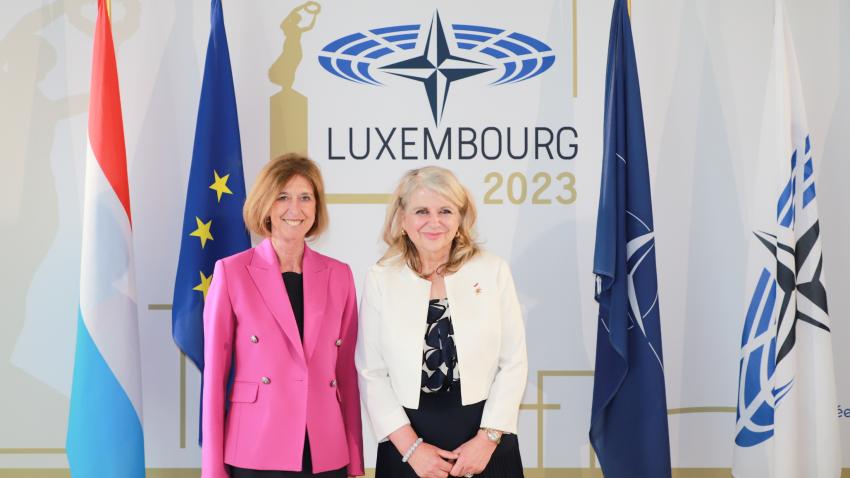 Lancement de la session de printemps de l'Assemblée parlementaire de l'OTAN par Lydia Mutsch, Présidente de la délégation luxembourgeoise et Joëlle Garriaud-Maylam, Présidente de l’Assemblée.