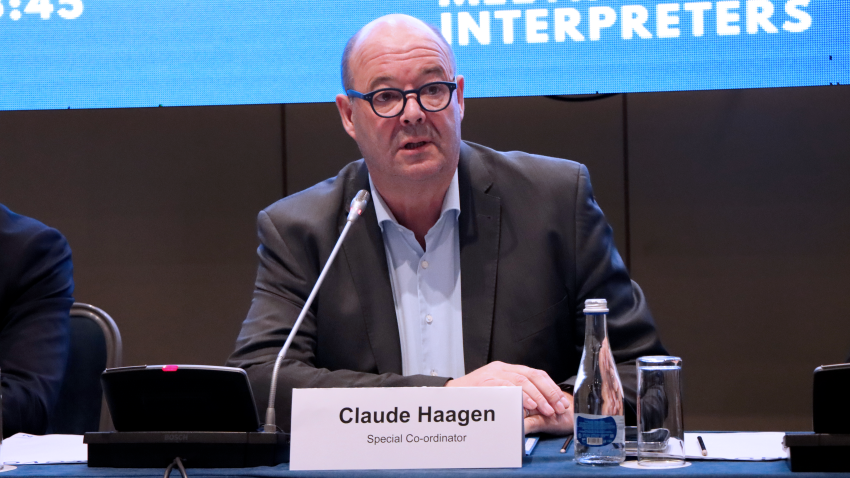 Claude Haagen (LSAP) en tant que coordinateur spécial à la conférence de presse