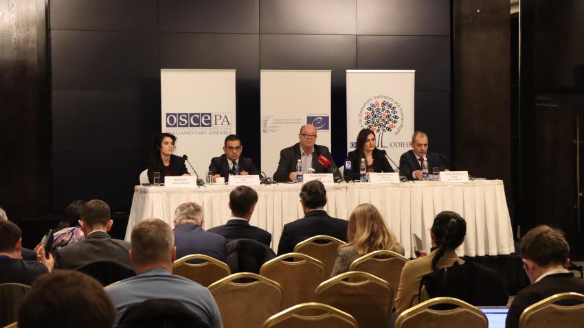 Conférence de presse jointe de l'OSCE PA, l'APCE et l'ODIHR
