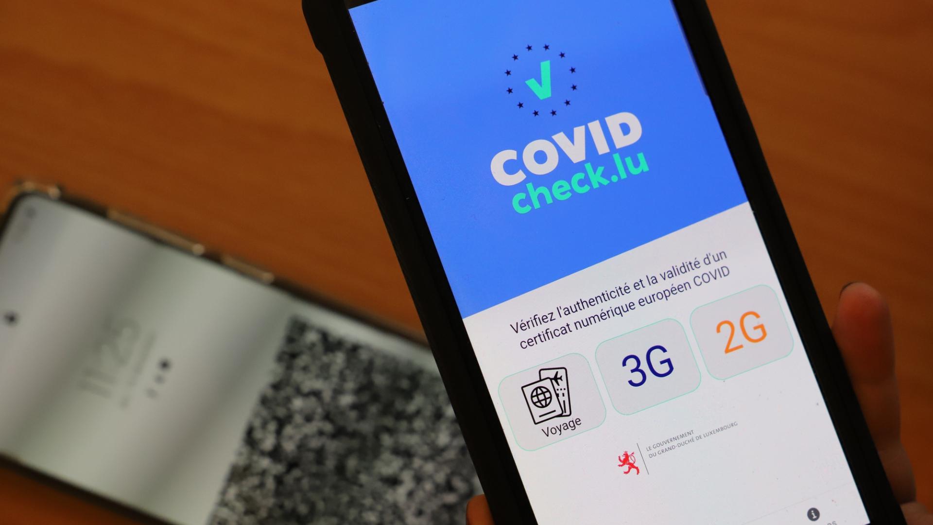 application CovidCheck qui lit un code QR