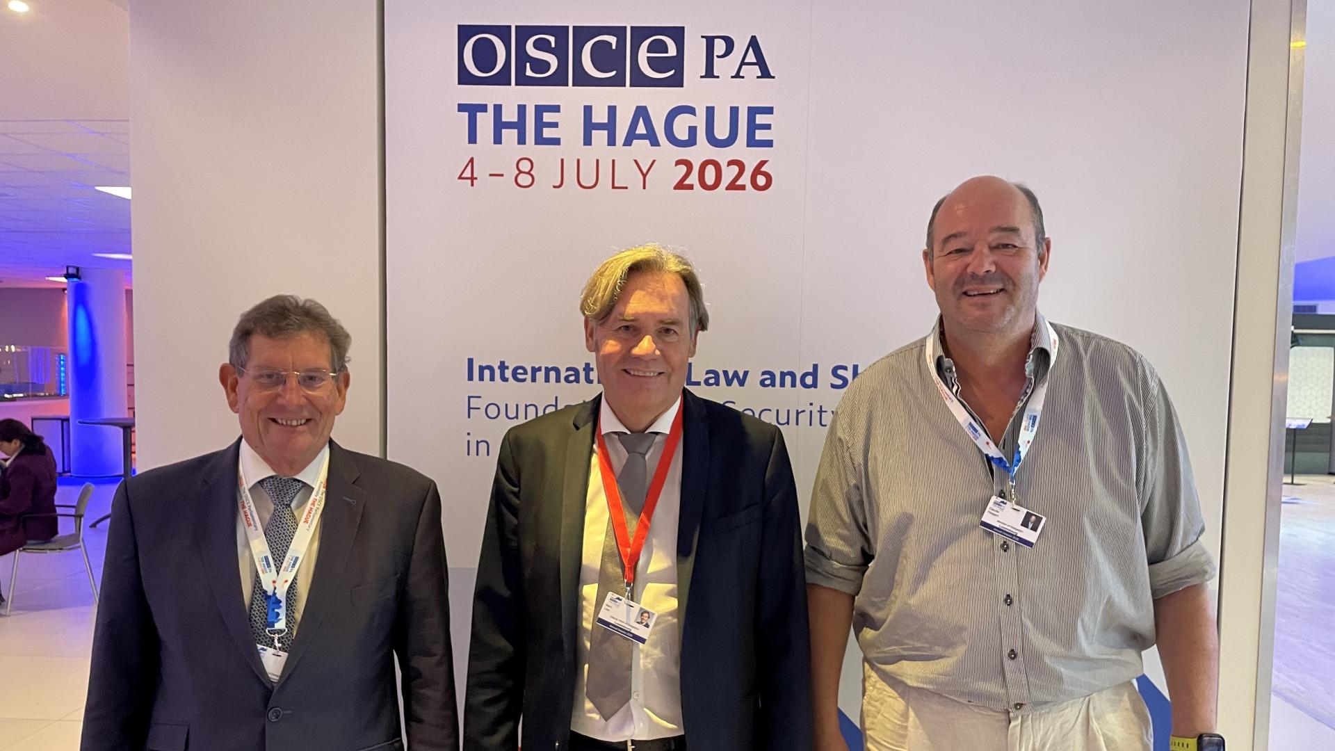 Délégation luxembourgeoise – Gusty Graas (DP), Marc Lies (CSV) et Claude Haagen (LSAP) 